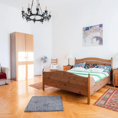 Vaci Utca Apartment *