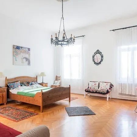Vaci Utca * Budapest